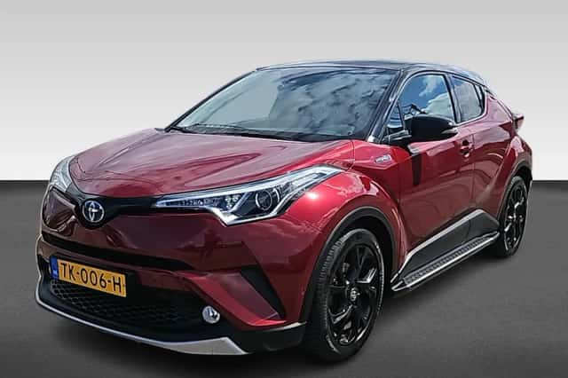 Toyota C-HR (2018) thumbnail 1