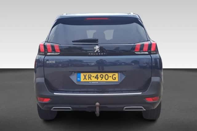 Peugeot 5008 (2019) thumbnail 6