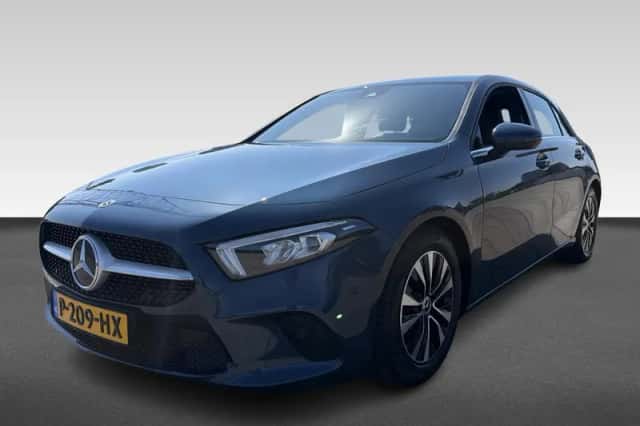 Mercedes-Benz A-Klasse (2022) thumbnail 1