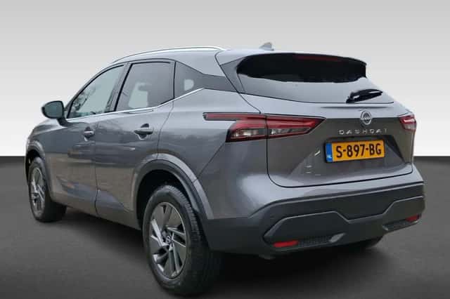 Nissan Qashqai (2023) thumbnail 3