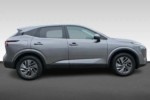 Nissan Qashqai (2023) thumbnail 4