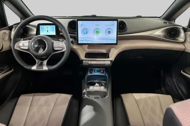 BYD Dolphin (2026) thumbnail 5