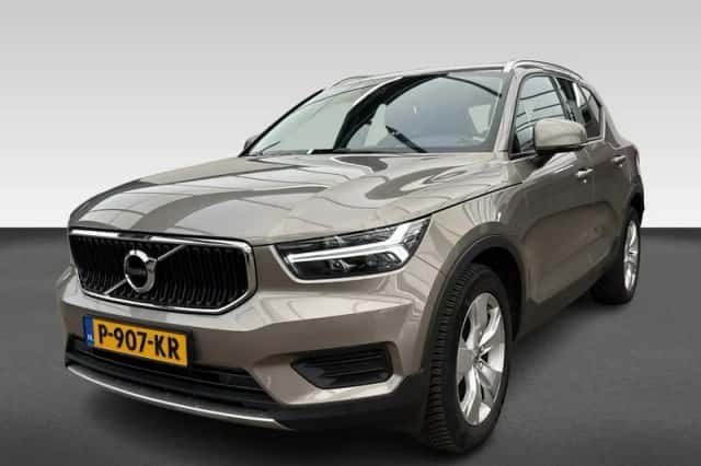 Volvo XC40 (2022) thumbnail 1
