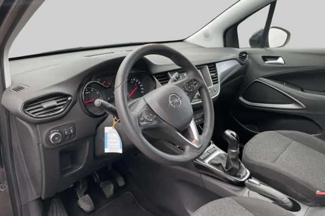 Opel Crossland X (2019) thumbnail 4