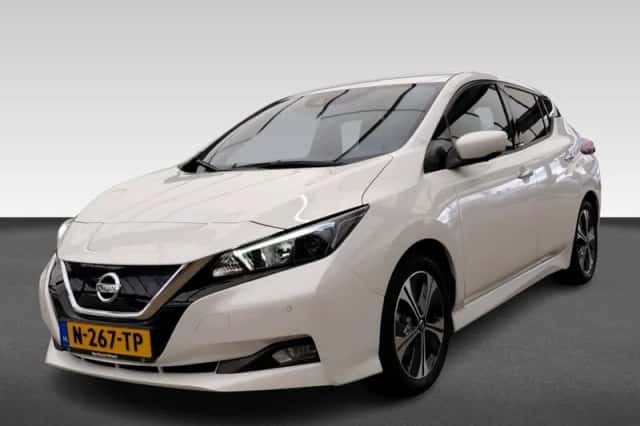 Nissan Leaf (2021) thumbnail 1