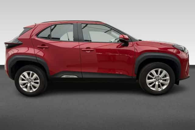 Toyota Yaris Cross (2023) thumbnail 4