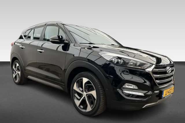 Hyundai Tucson (2016) thumbnail 1