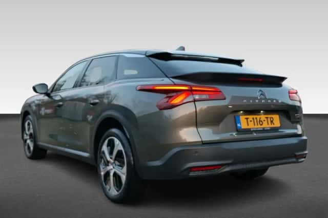 Citroën C5 X (2023) thumbnail 3