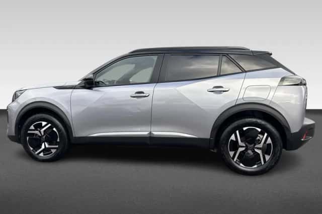 Peugeot 2008 (2024) thumbnail 2