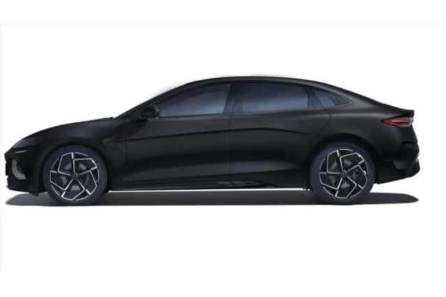 BYD Seal (2026) thumbnail 3