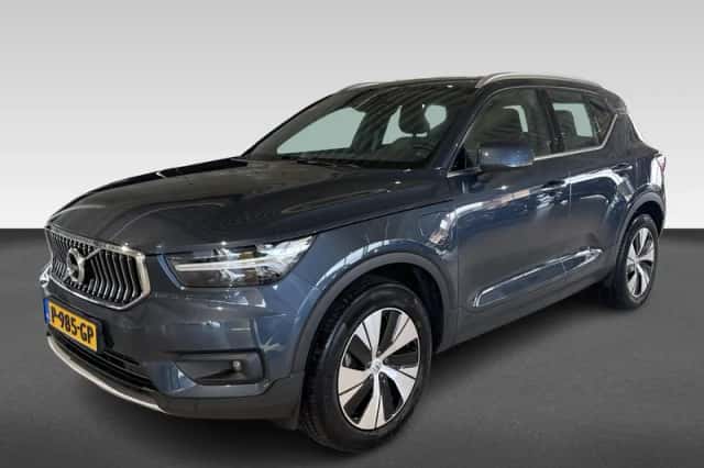 Volvo XC40 (2022) thumbnail 1