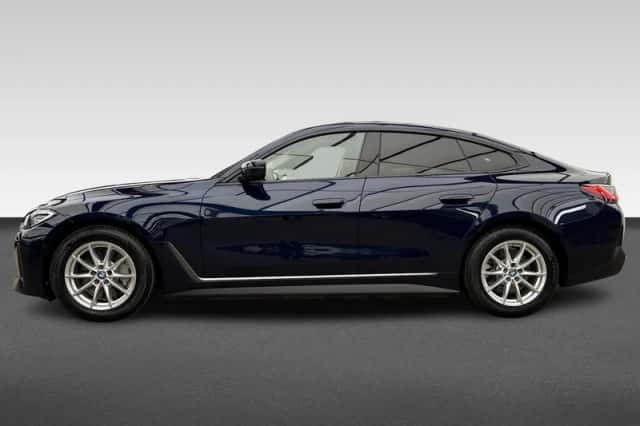 BMW i4 (2022) thumbnail 6