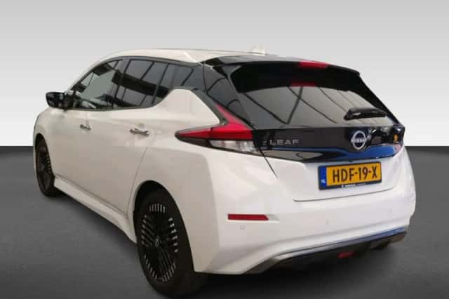 Nissan Leaf (2025) thumbnail 3