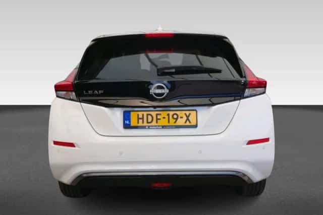 Nissan Leaf (2025) thumbnail 4