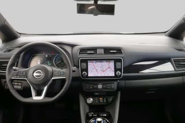 Nissan Leaf (2025) thumbnail 5