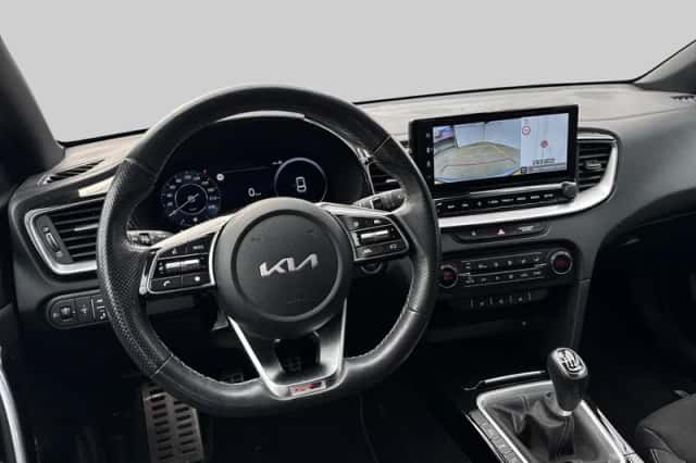 Kia Proceed (2022) thumbnail 5