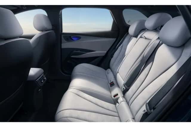 BYD Seal (2026) thumbnail 6