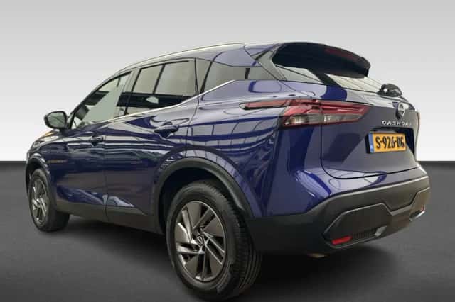 Nissan Qashqai (2023) thumbnail 3