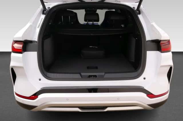 BYD Seal U (2026) thumbnail 4