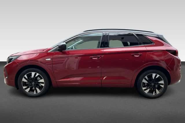 Opel Grandland (2022) thumbnail 2