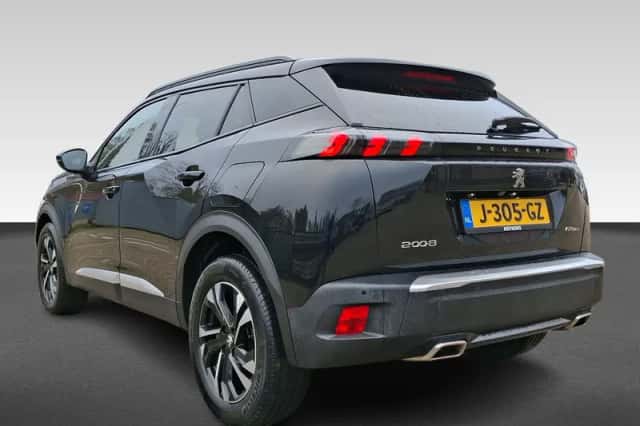 Peugeot 2008 (2020) thumbnail 3