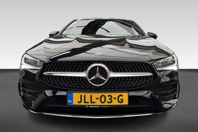 Mercedes-Benz CLA-Klasse (2023) thumbnail 2