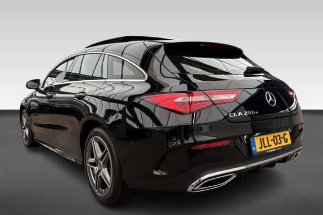 Mercedes-Benz CLA-Klasse (2023) thumbnail 3