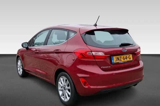 Ford Fiesta (2018) thumbnail 3