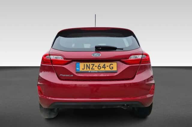 Ford Fiesta (2018) thumbnail 4