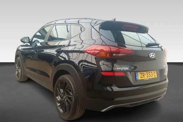 Hyundai Tucson (2019) thumbnail 3