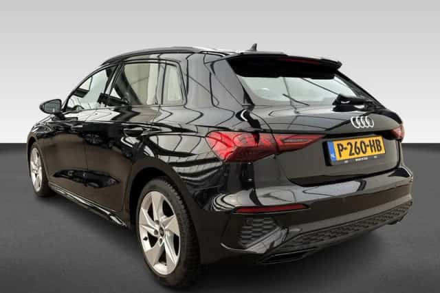 Audi A3 (2022) thumbnail 3