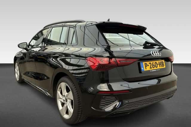 Audi A3 (2022) thumbnail 4