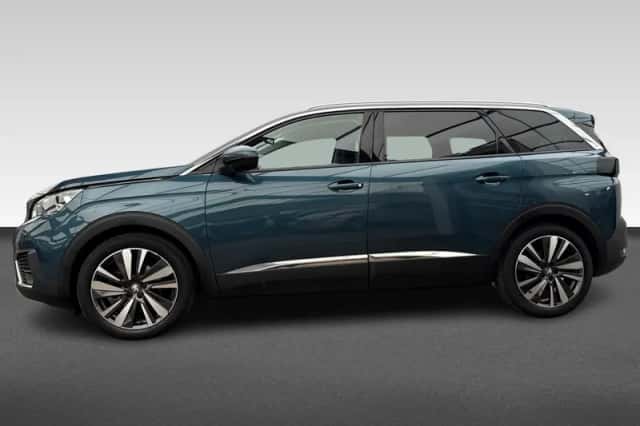 Peugeot 5008 (2020) thumbnail 2