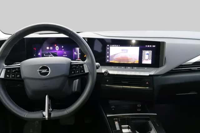 Opel Astra (2023) thumbnail 5