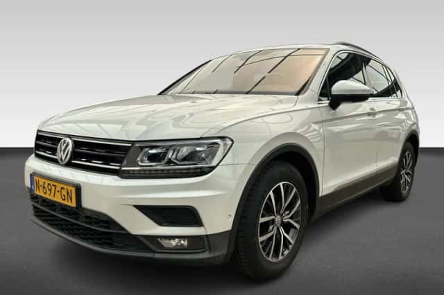 Volkswagen Tiguan (2017) thumbnail 1