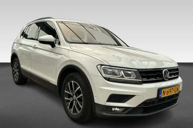 Volkswagen Tiguan (2017) thumbnail 5