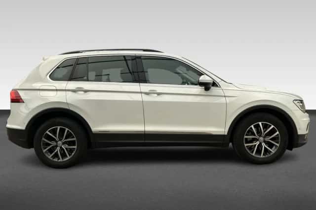 Volkswagen Tiguan (2017) thumbnail 6