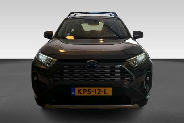 Toyota RAV4 (2022) thumbnail 3