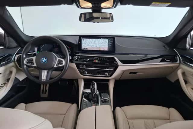BMW 5-Serie (2023) thumbnail 4