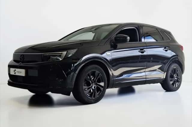 Opel Grandland (2023) thumbnail 1