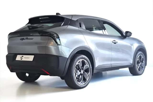 Alfa Romeo Junior (2025) thumbnail 2