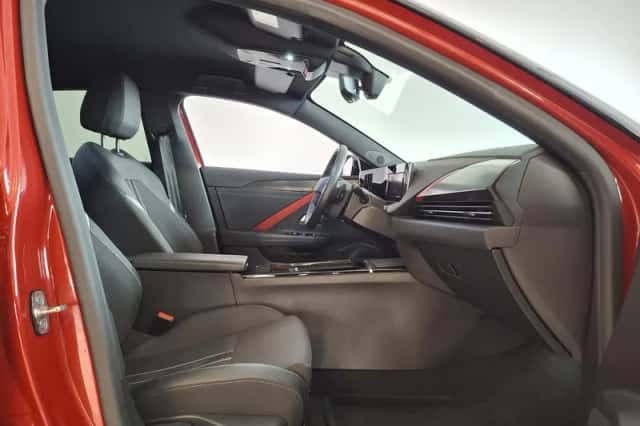 Opel Astra (2022) thumbnail 6