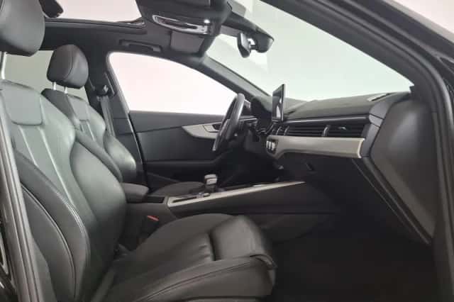 Audi A4 (2020) thumbnail 5