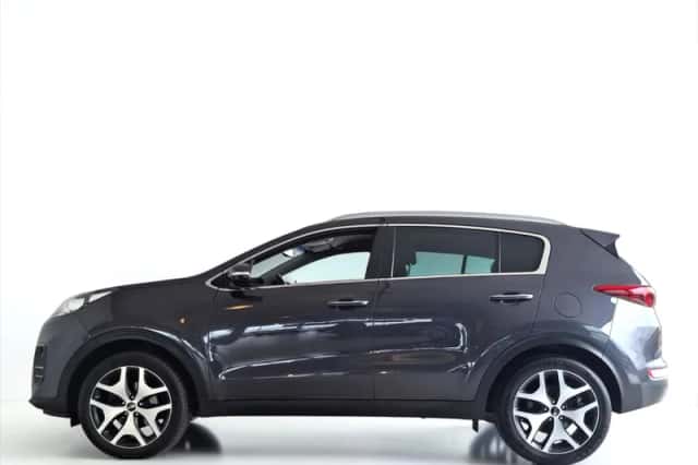 Kia Sportage (2016) thumbnail 5