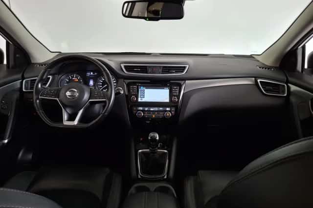 Nissan Qashqai (2018) thumbnail 4