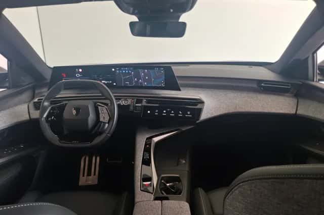 Peugeot 5008 (2025) thumbnail 4