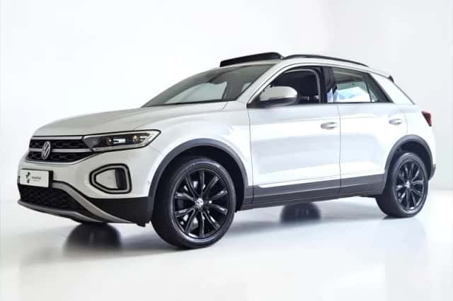 Volkswagen T-Roc (2023) thumbnail 1