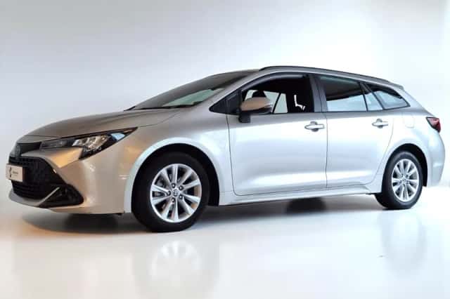 Toyota Corolla (2023) thumbnail 1