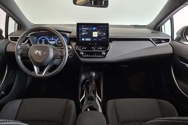 Toyota Corolla (2023) thumbnail 4