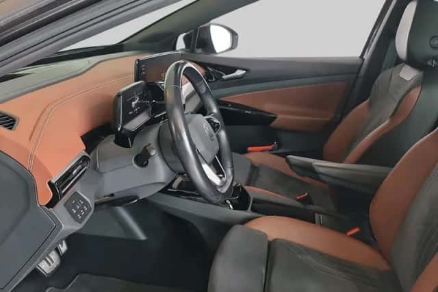 Volkswagen ID.4 (2021) thumbnail 4